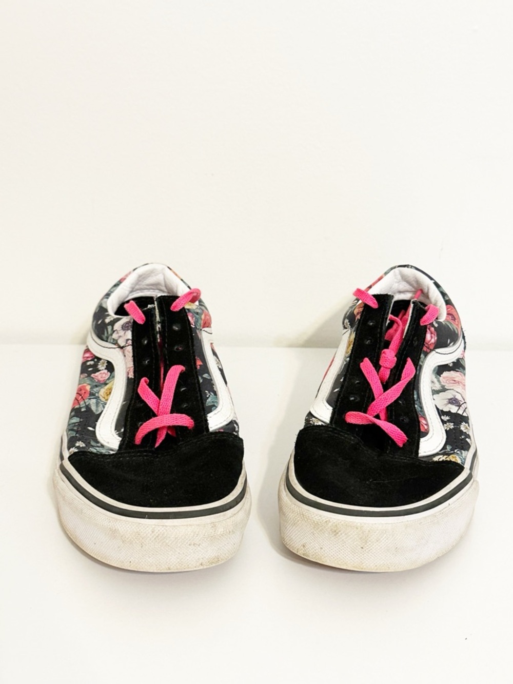 Vans Ward Low Top Canvas Sneakers Black Pink Floral Print Women’s Size 7 - Picture 5 of 8